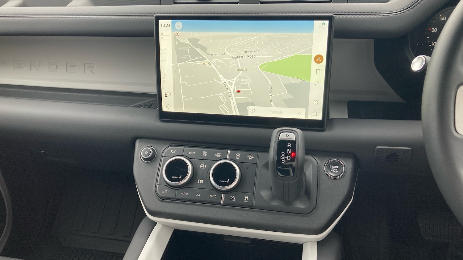 Used Land Rover Defender 2025 for sale - 77297054: Photo 13