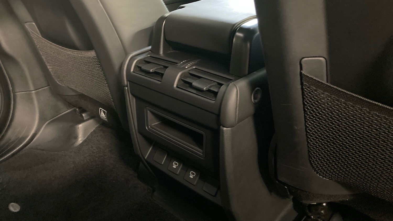 Used Land Rover Defender 2025 for sale - 77297054: Photo 17