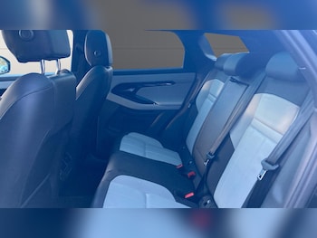 Used Land Rover Range Rover Evoque 2025 for sale - 77988947: Photo