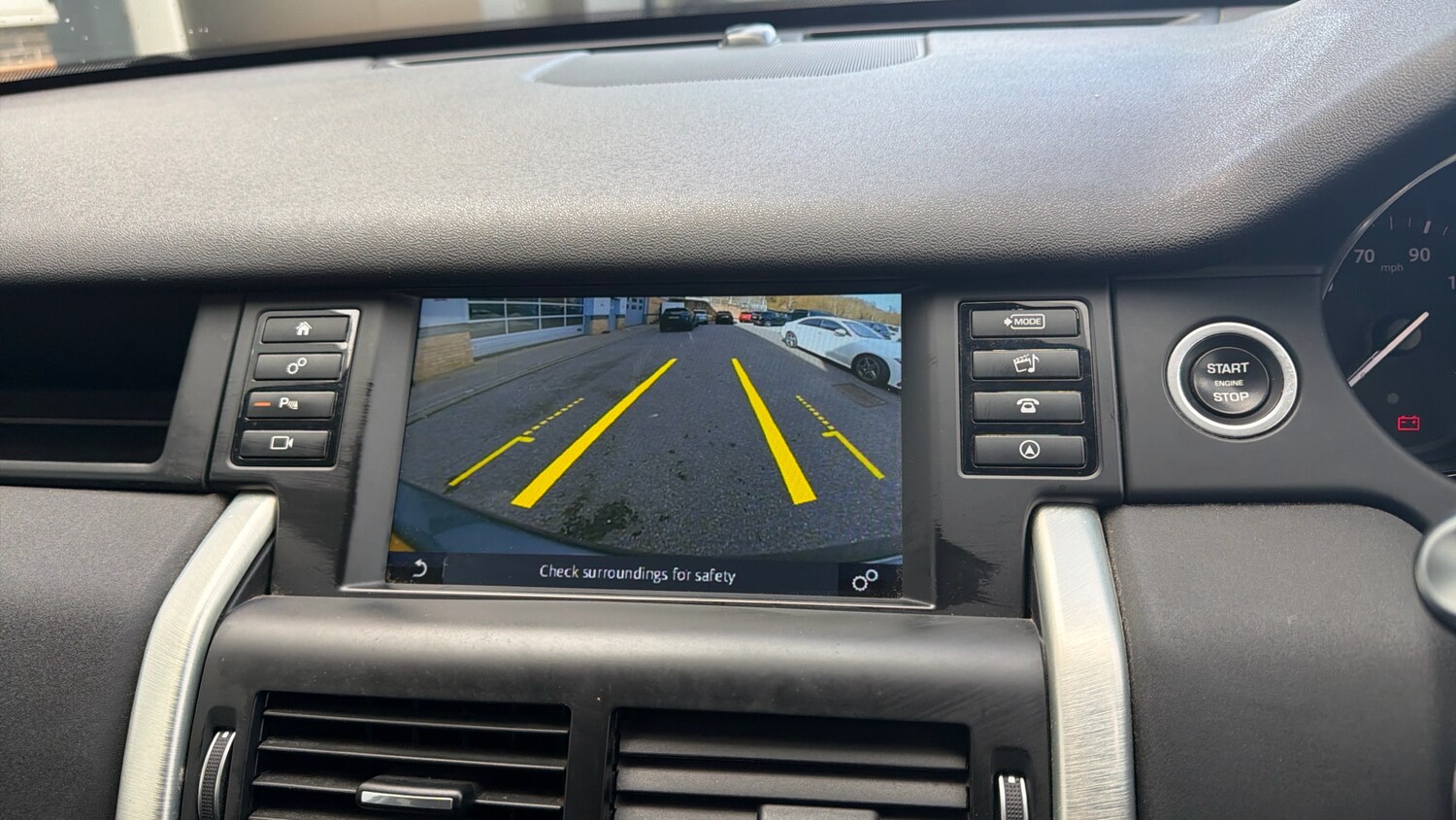 Used Land Rover Discovery Sport 2017 for sale - 78067344: Photo 12