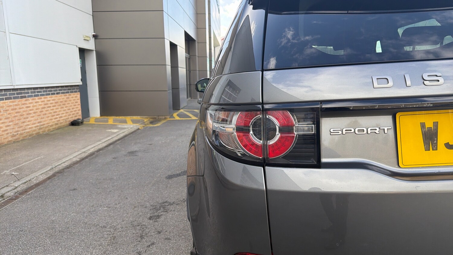 Used Land Rover Discovery Sport 2017 for sale - 78067344: Photo 19