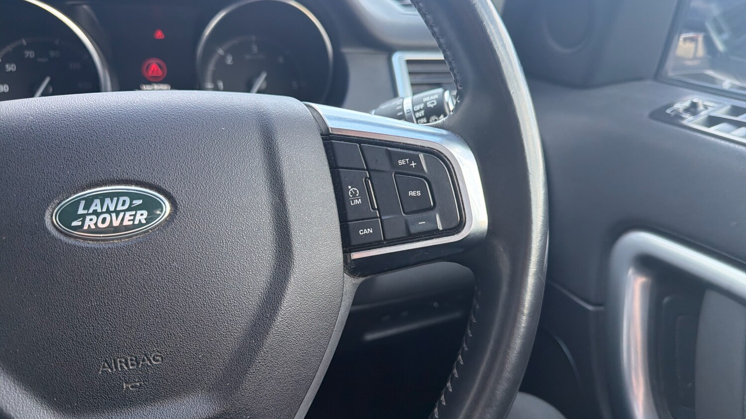 Used Land Rover Discovery Sport 2017 for sale - 78067344: Photo 29