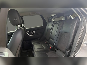 Used Land Rover Discovery Sport 2017 for sale - 78067344: Photo