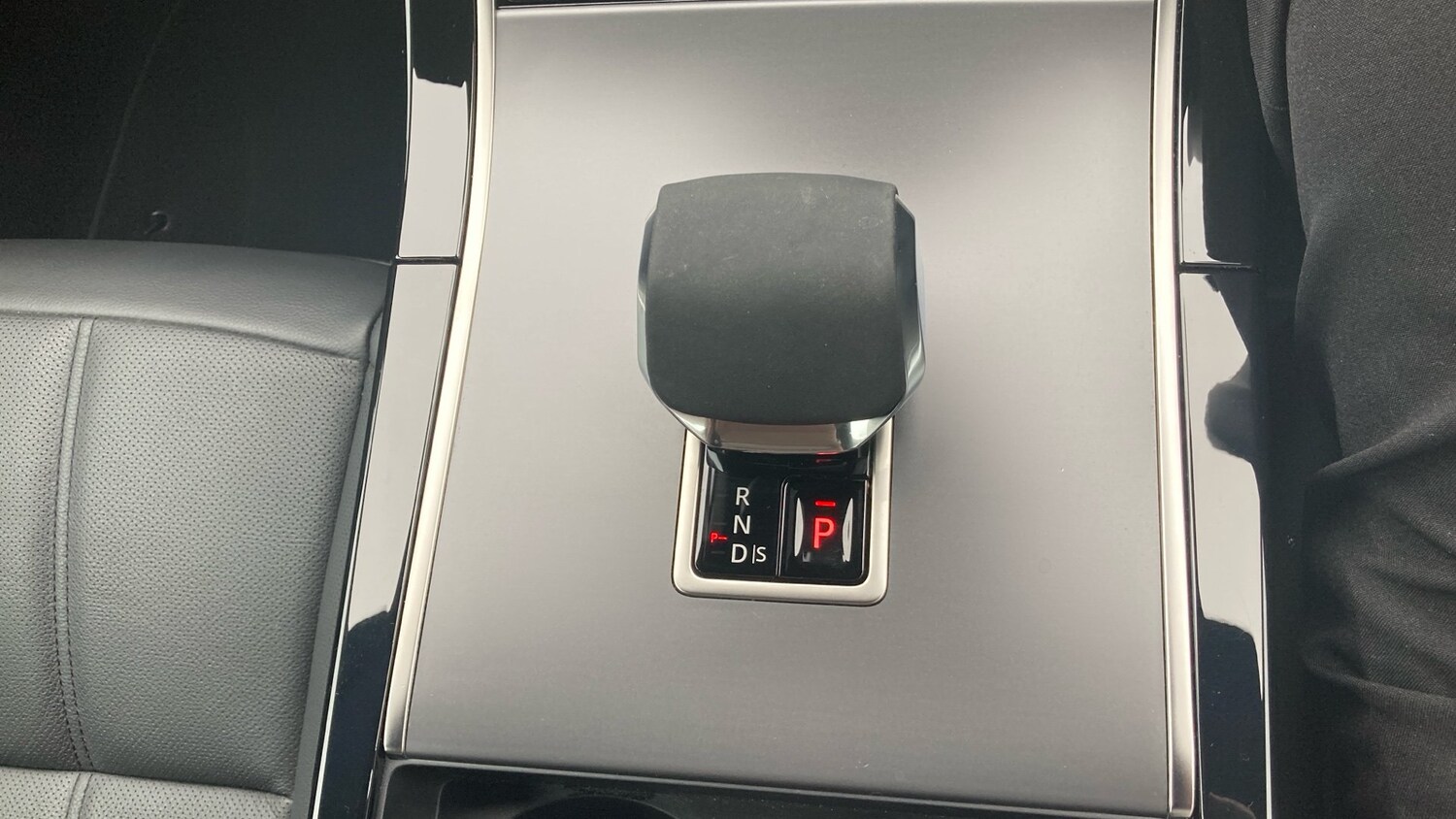 Vehicle 33