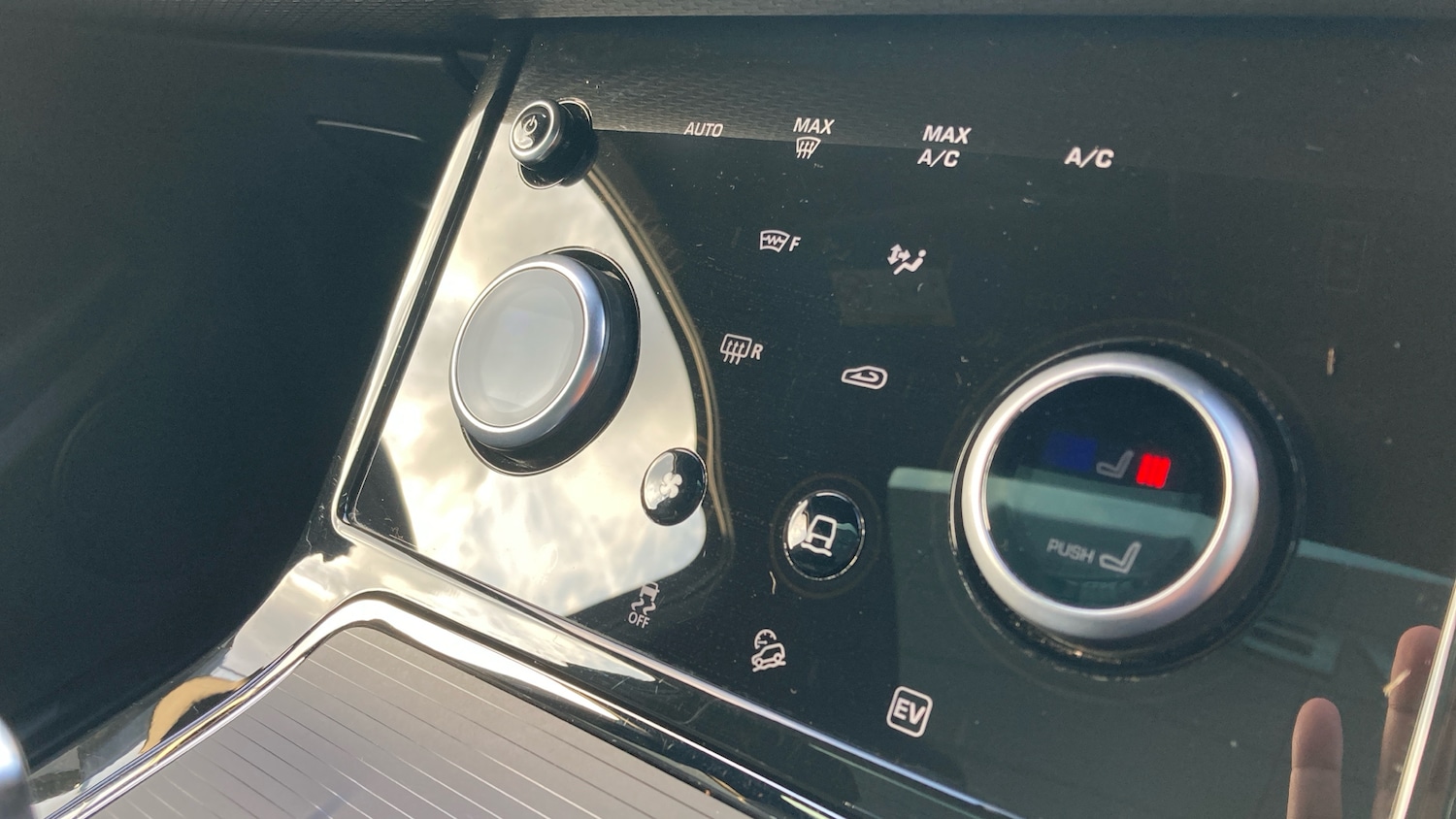 Used Land Rover Range Rover Evoque 2021 for sale - 77591874: Photo 32