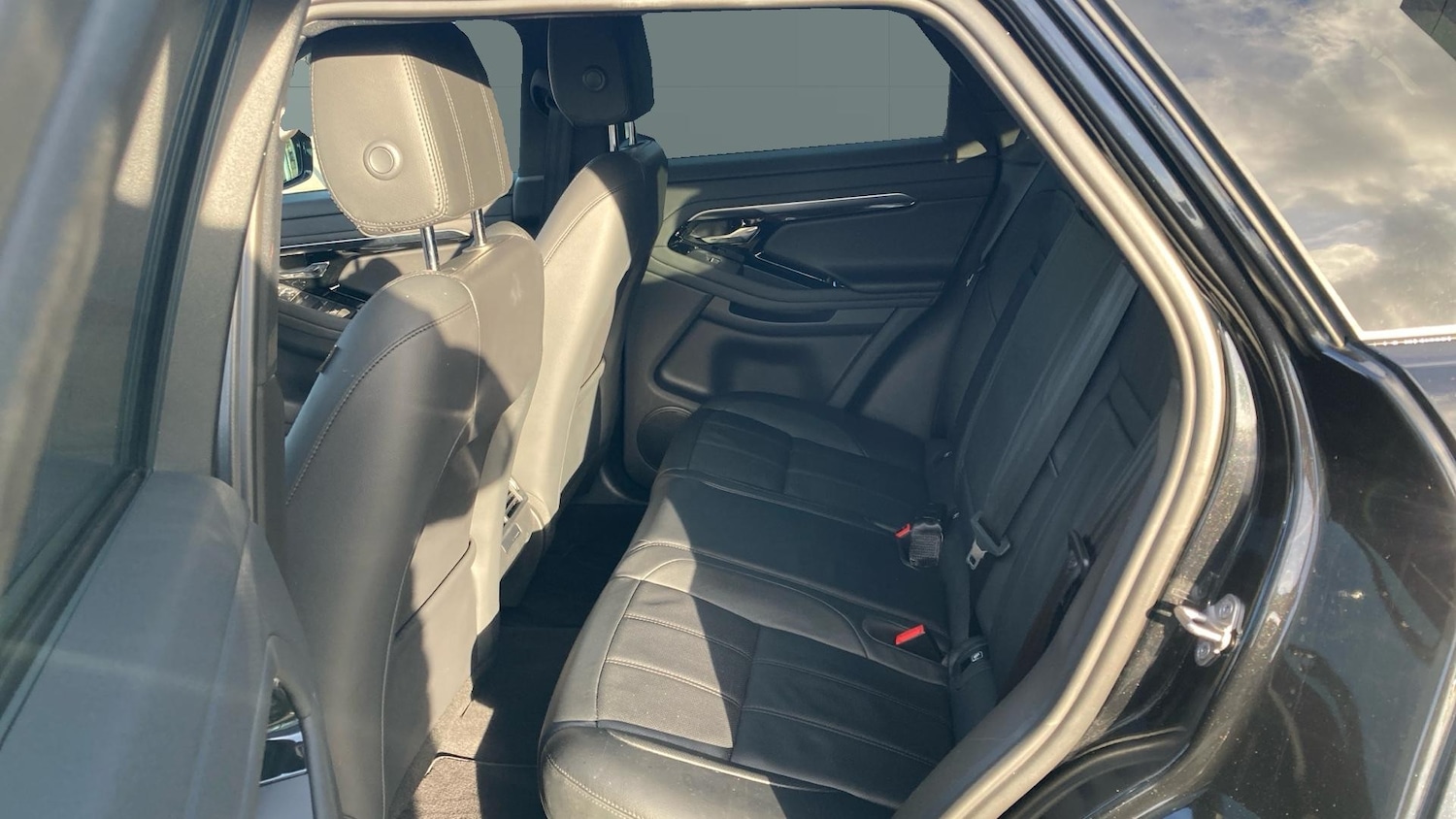 Used Land Rover Range Rover Evoque 2021 for sale - 77591874: Photo 4