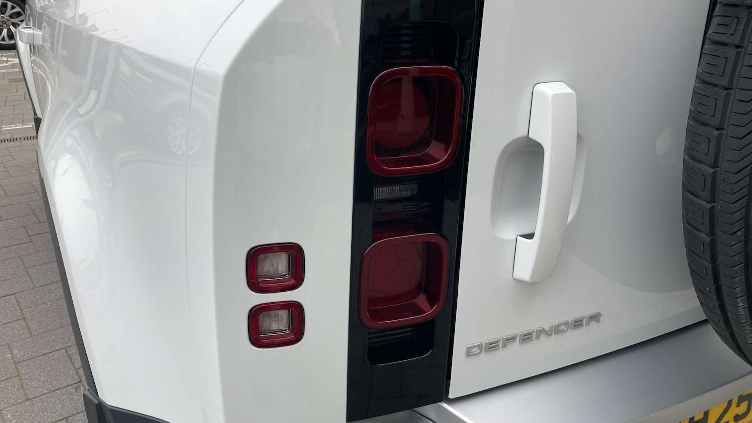 Used Land Rover Defender 2025 for sale - 76131218: Photo 19