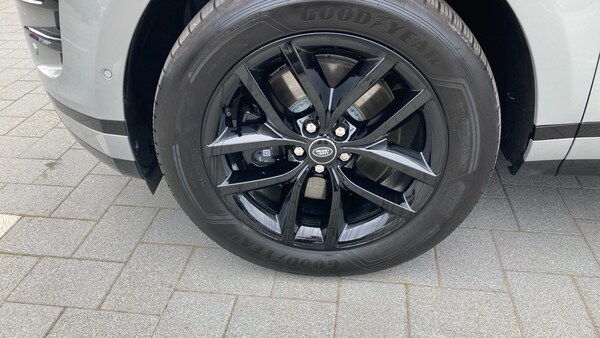 Used Land Rover Range Rover Evoque 2025 for sale - 75618836: Photo 40