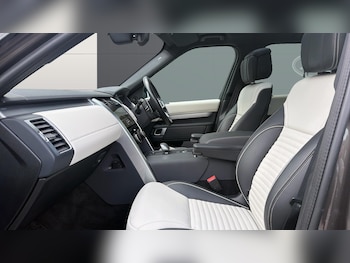 Used Land Rover Discovery 2023 for sale - 79369090: Photo