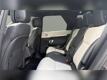 Used Land Rover Discovery 2023 for sale - 79369090: Photo