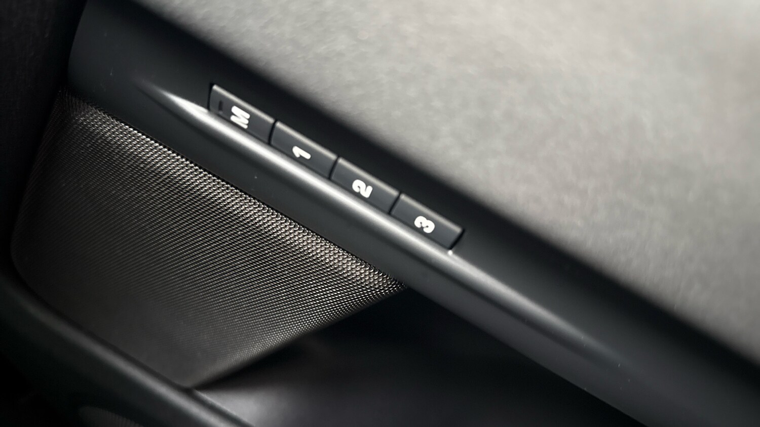 Used Land Rover Range Rover Evoque 2023 for sale - 76603247: Photo 25