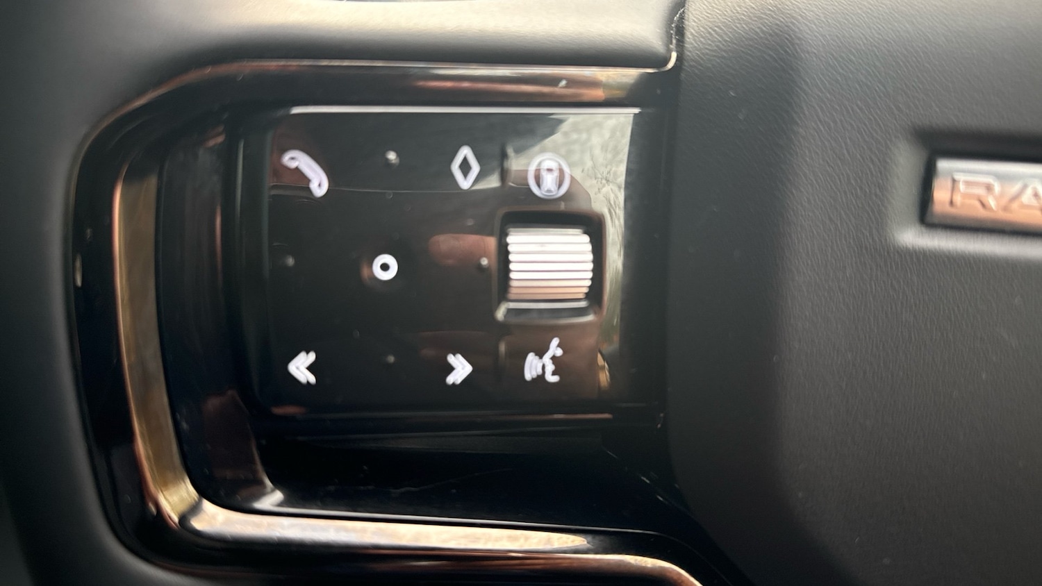 Used Land Rover Range Rover Evoque 2023 for sale - 76603247: Photo 27