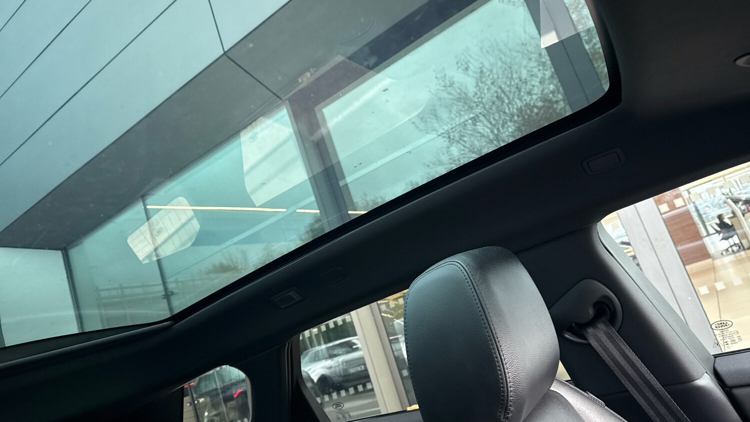 Used Land Rover Range Rover Evoque 2023 for sale - 76603247: Photo 34