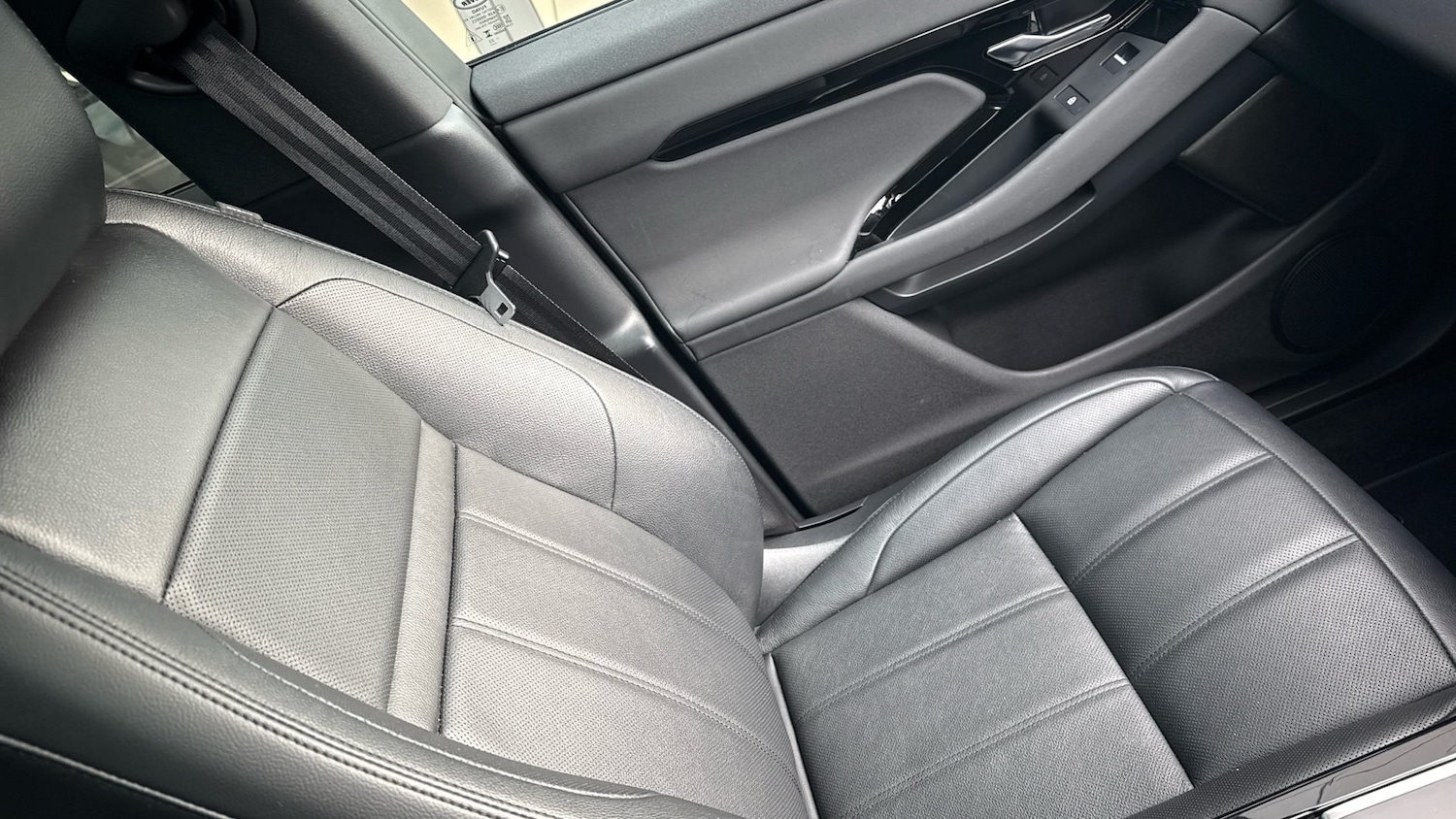 Used Land Rover Range Rover Evoque 2023 for sale - 76603247: Photo 35