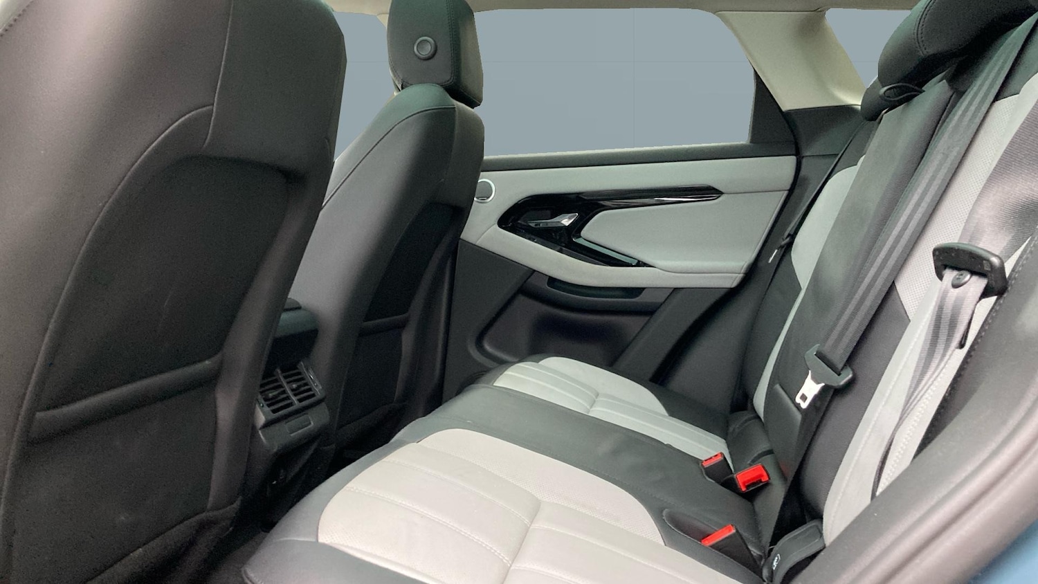 Used Land Rover Range Rover Evoque 2024 for sale - 77033307: Photo 4