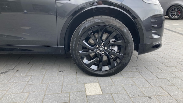 Used Land Rover Discovery Sport 2025 for sale - 76299234: Photo 8