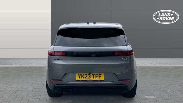 Used Land Rover Range Rover Sport 2023 for sale - 76184228: Photo 6