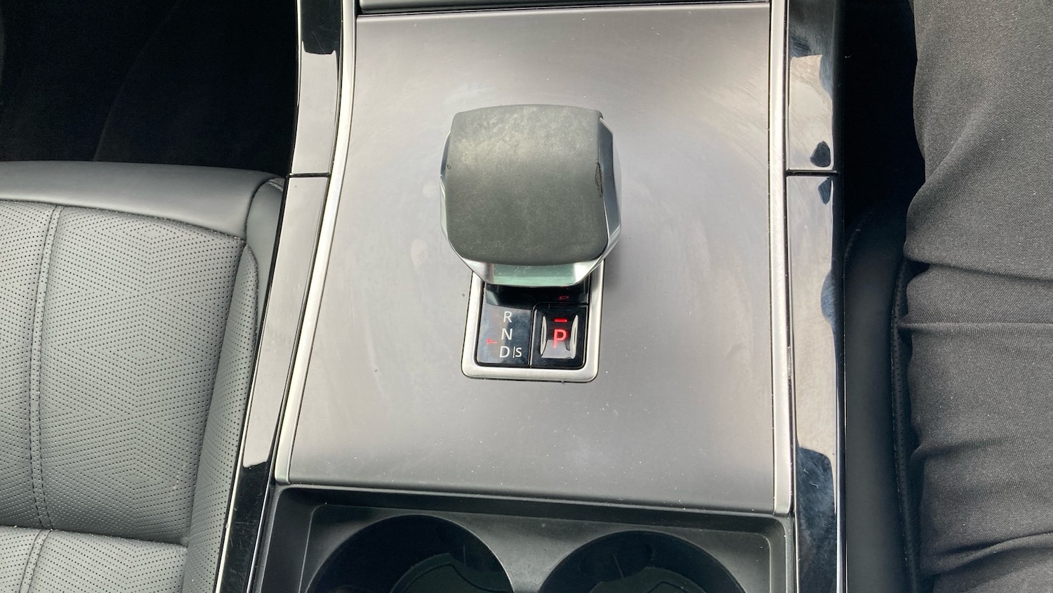 Vehicle 33