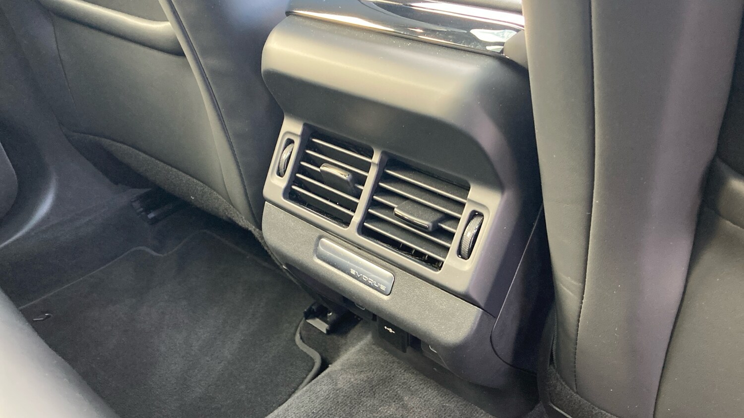 Used Land Rover Range Rover Evoque 2025 for sale - 76218686: Photo 18