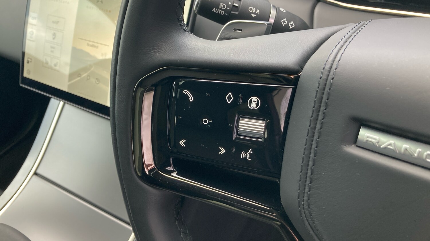 Used Land Rover Range Rover Evoque 2025 for sale - 76218686: Photo 27