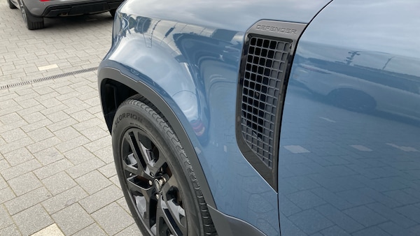 Used Land Rover Defender 2021 for sale - 76192988: Photo 20