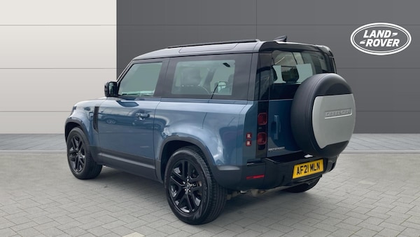 Used Land Rover Defender 2021 for sale - 76192988: Photo 2