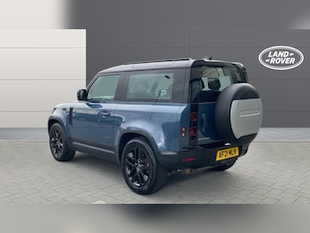 Used Land Rover Defender 2021 for sale - 76192988: Photo 2