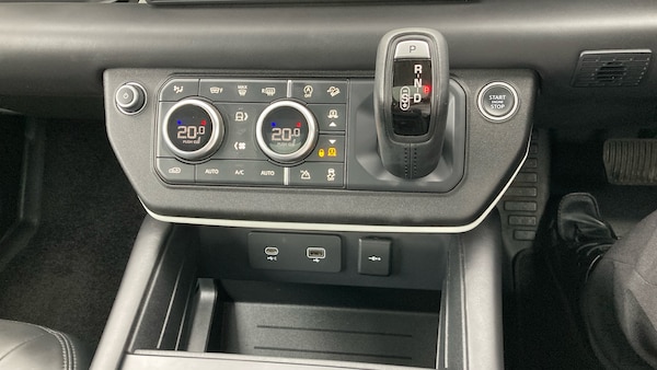 Used Land Rover Defender 2021 for sale - 76192988: Photo 33