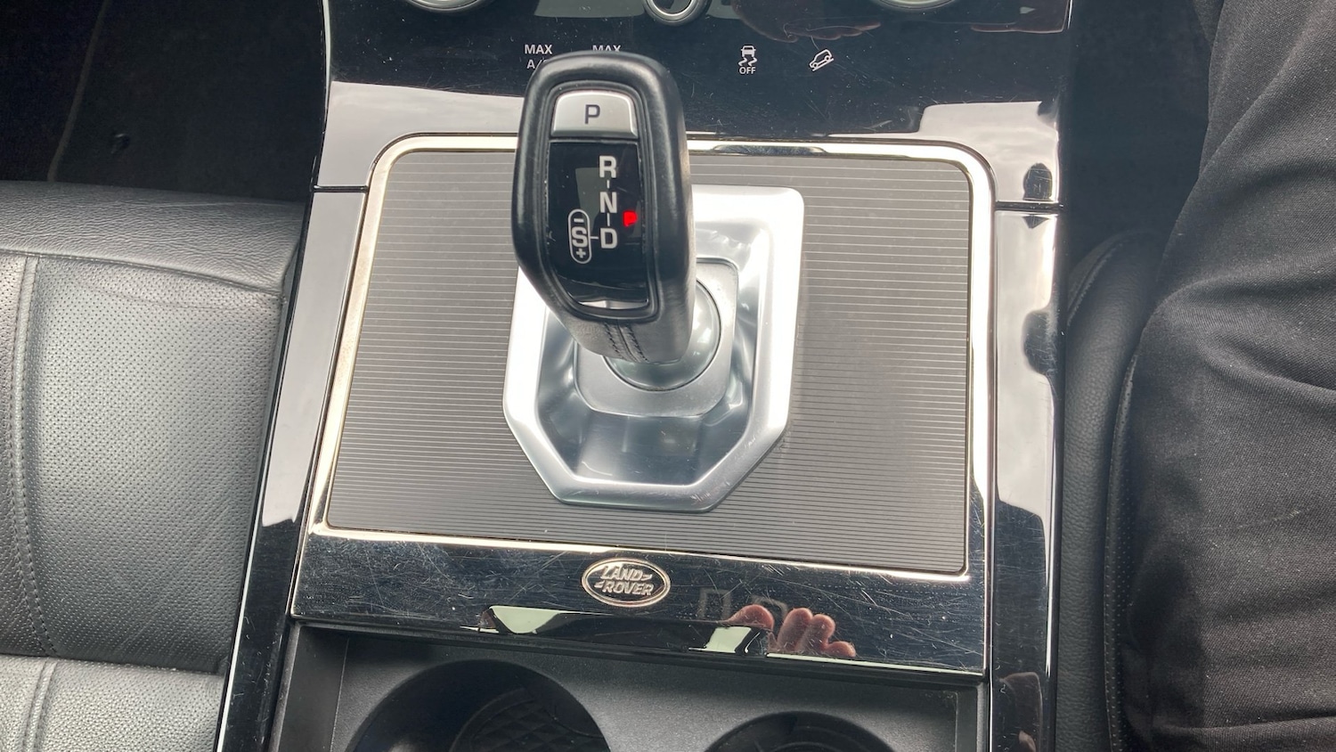 Vehicle 33