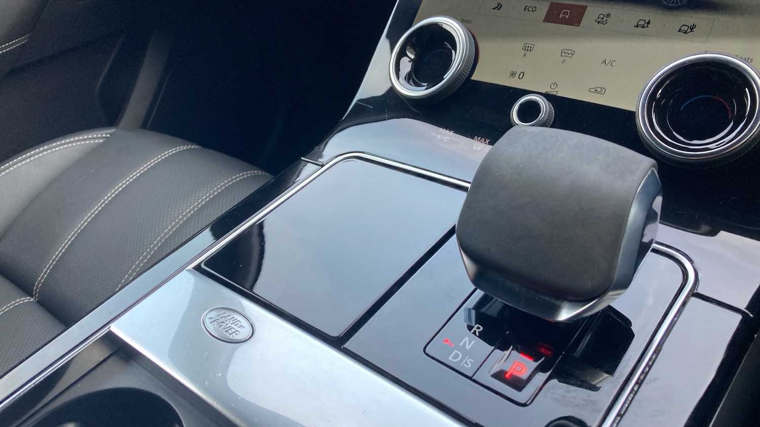 Used Land Rover Range Rover Velar 2022 for sale - 77113298: Photo 13