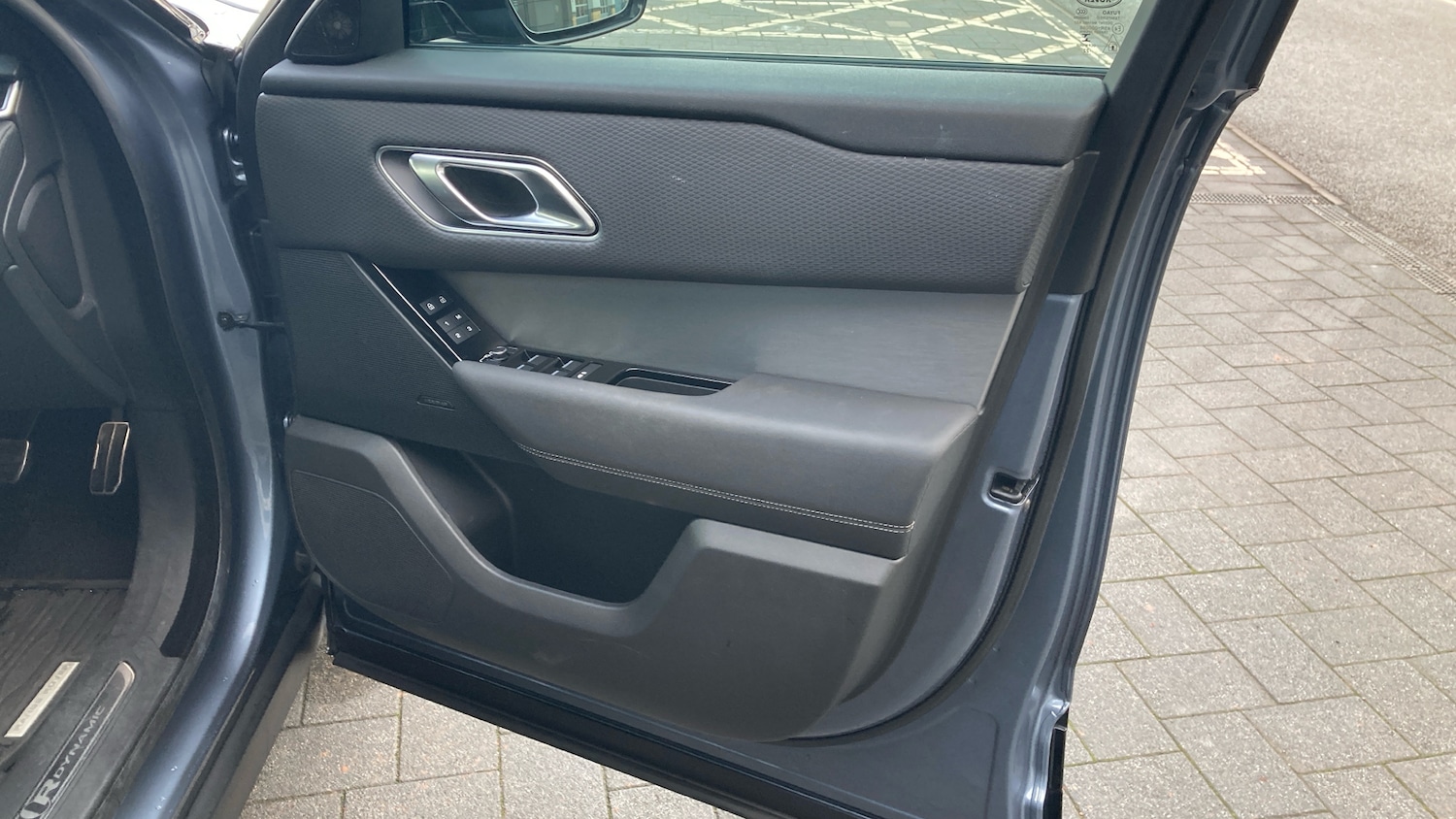 Used Land Rover Range Rover Velar 2022 for sale - 77113298: Photo 23