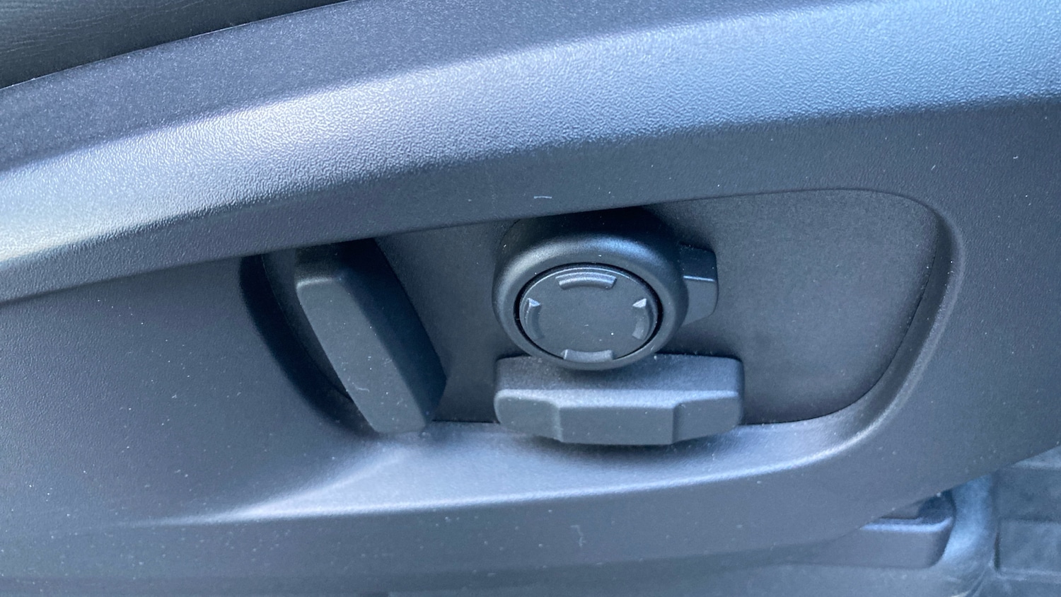 Used Land Rover Defender 2022 for sale - 76384913: Photo 26