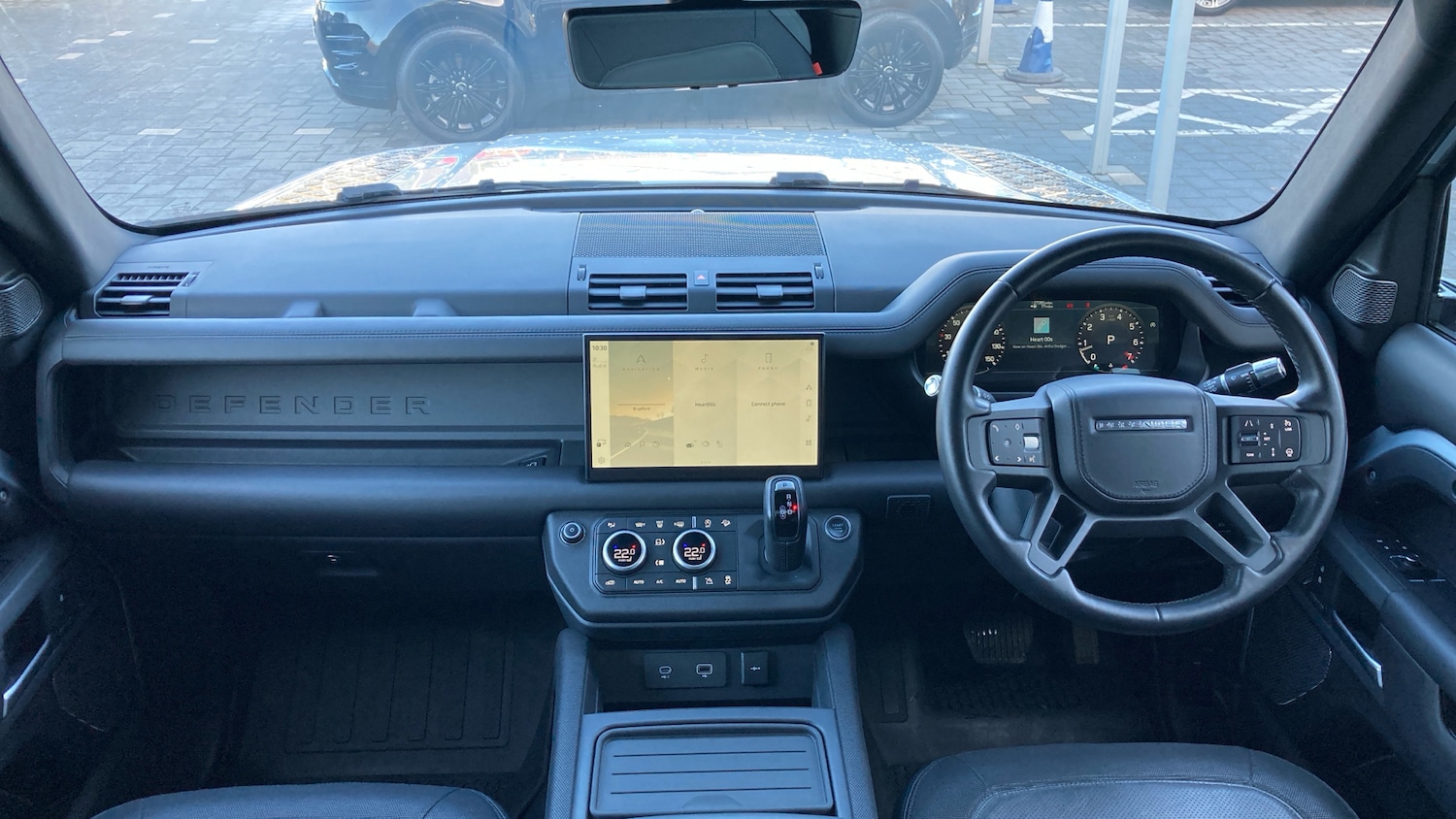 Used Land Rover Defender 2022 for sale - 76384913: Photo 9