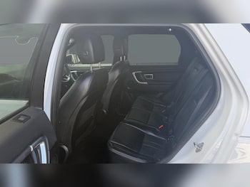 Used Land Rover Discovery Sport 2019 for sale - 77968501: Photo