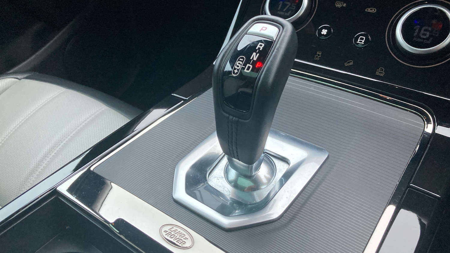 Used Land Rover Range Rover Evoque 2022 for sale - 76231608: Photo 13