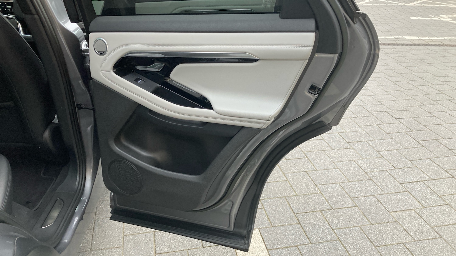 Used Land Rover Range Rover Evoque 2022 for sale - 76231608: Photo 23