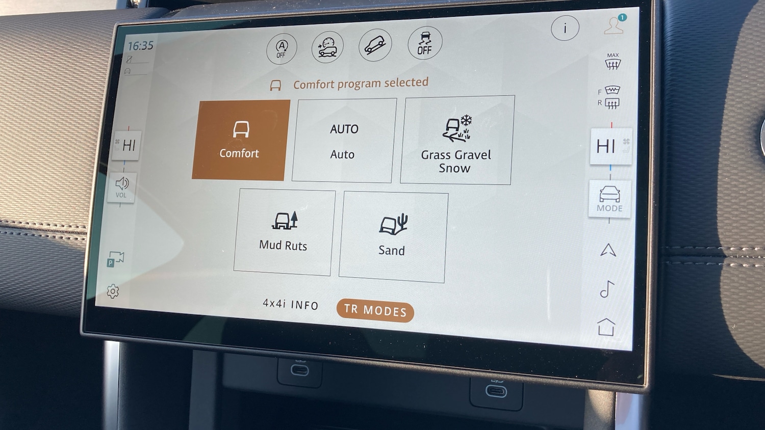 Used Land Rover Discovery Sport 2025 for sale - 77873166: Photo 37