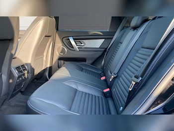 Used Land Rover Discovery Sport 2025 for sale - 77873166: Photo