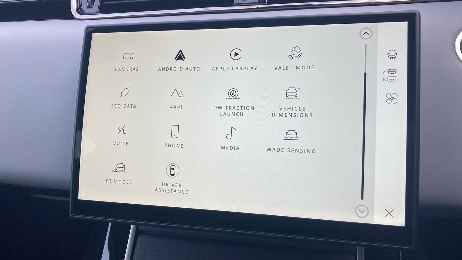 Used Land Rover Range Rover Evoque 2025 for sale - 75894488: Photo 27