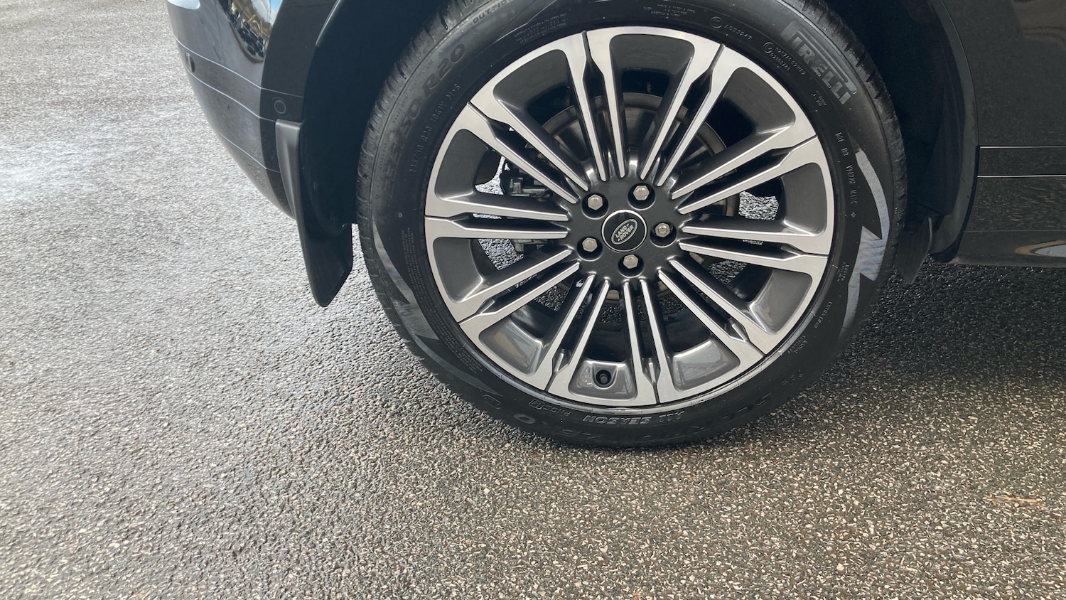 Used Land Rover Range Rover Evoque 2025 for sale - 75894488: Photo 36