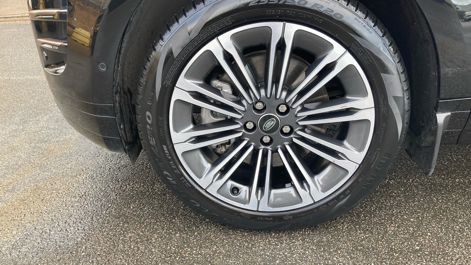 Used Land Rover Range Rover Evoque 2025 for sale - 75894488: Photo 38