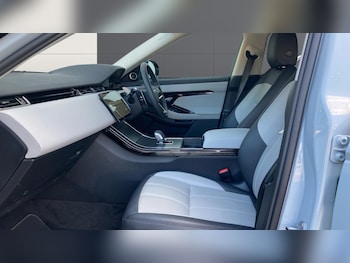 Used Land Rover Range Rover Evoque 2025 for sale - 75453328: Photo