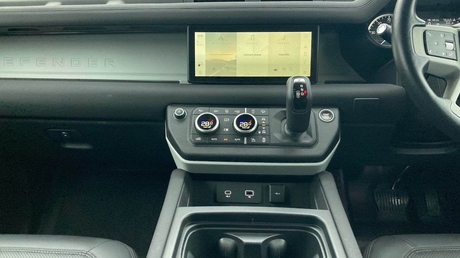 Used Land Rover Defender 2024 for sale - 77128104: Photo 14