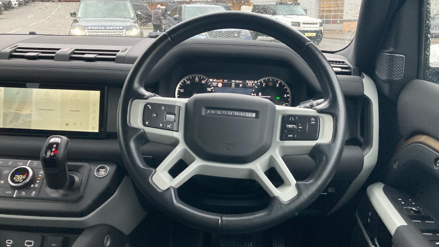 Used Land Rover Defender 2024 for sale - 77128104: Photo 15