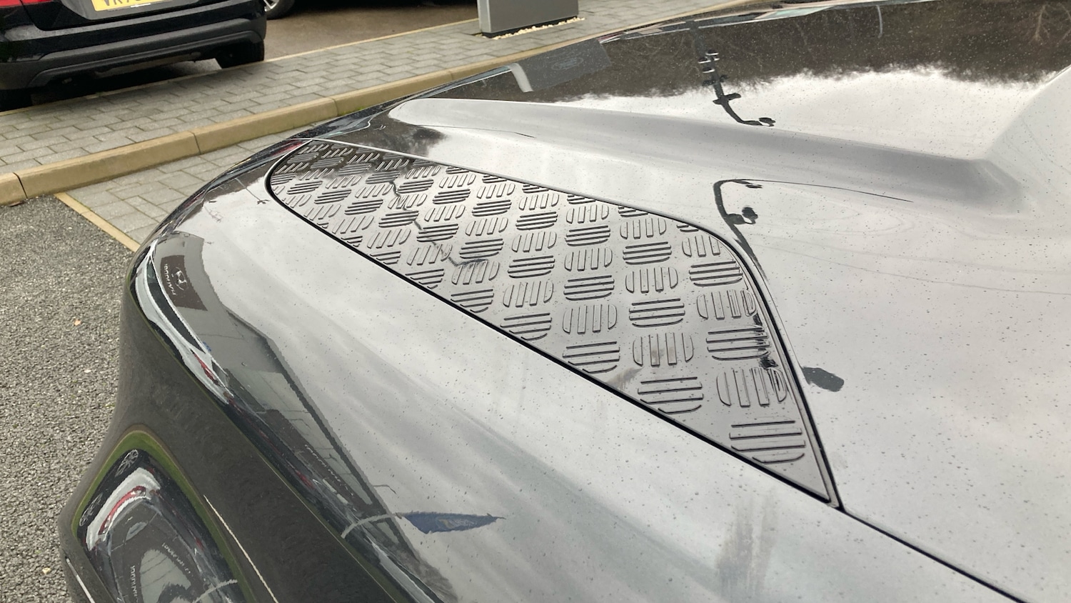 Used Land Rover Defender 2024 for sale - 77128104: Photo 21