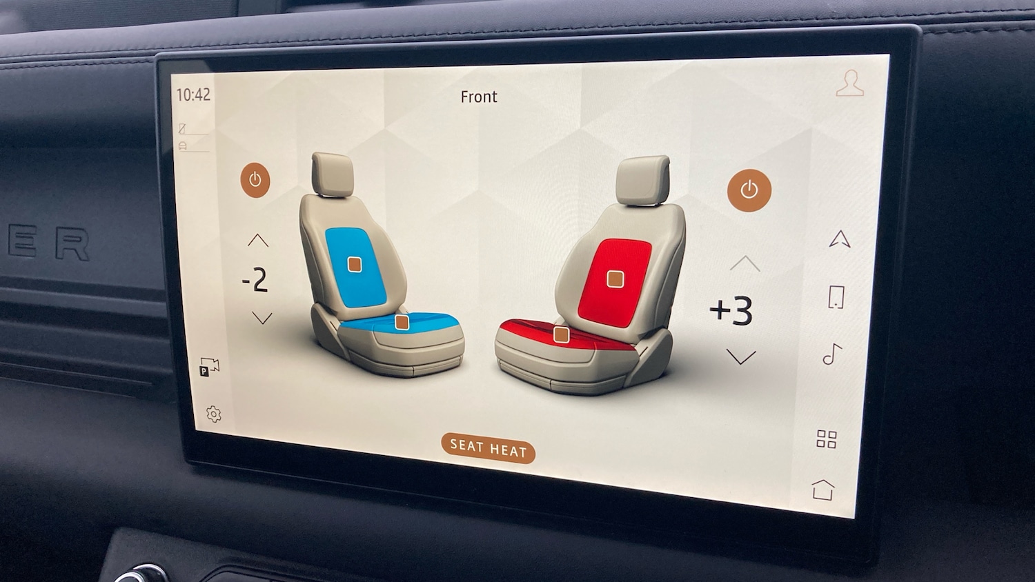 Used Land Rover Defender 2024 for sale - 77128104: Photo 28