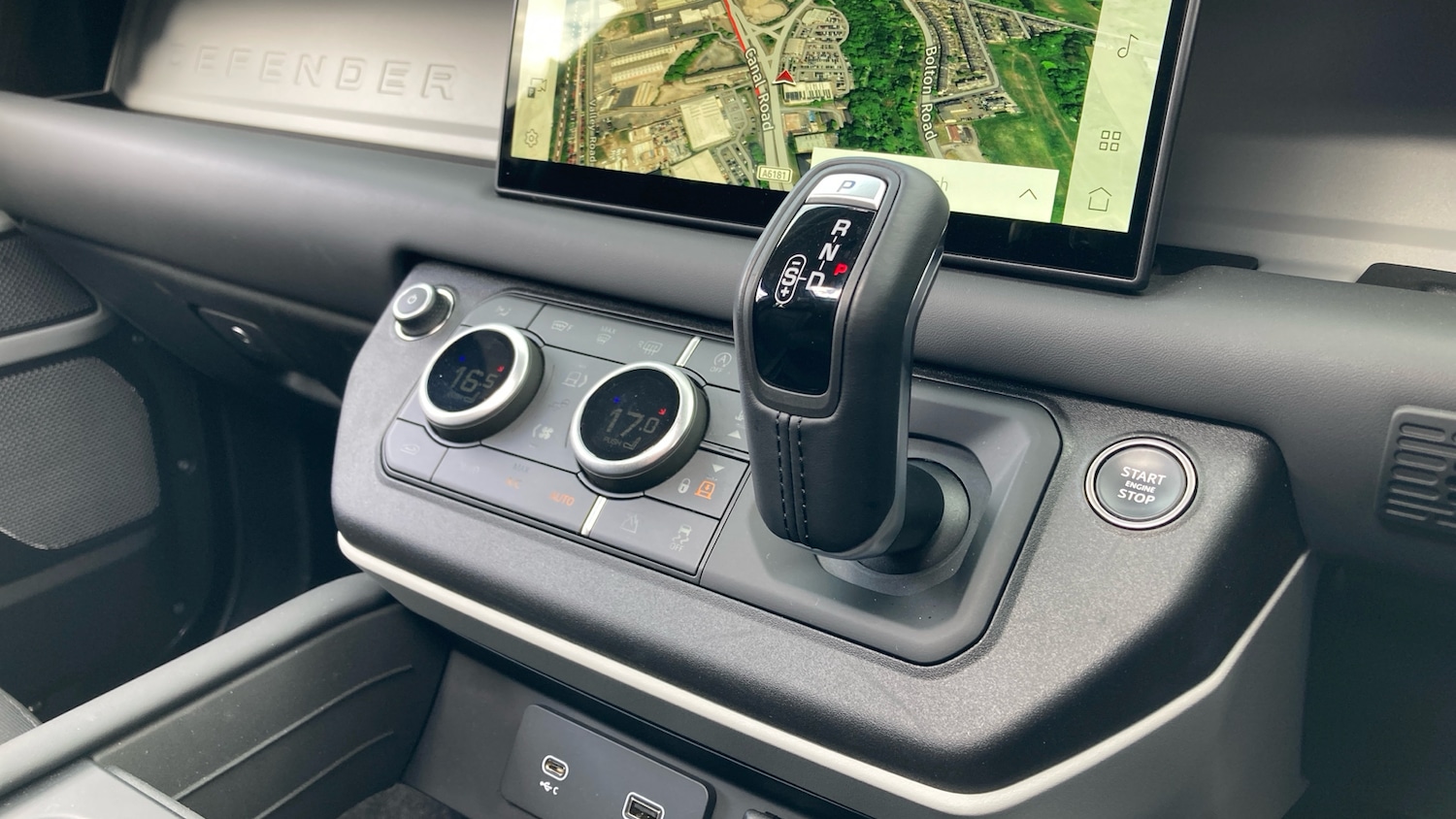 Used Land Rover Defender 2024 for sale - 77846325: Photo 13