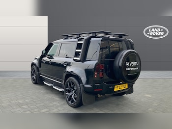 Used Land Rover Defender 2022 for sale - 77023312: Photo