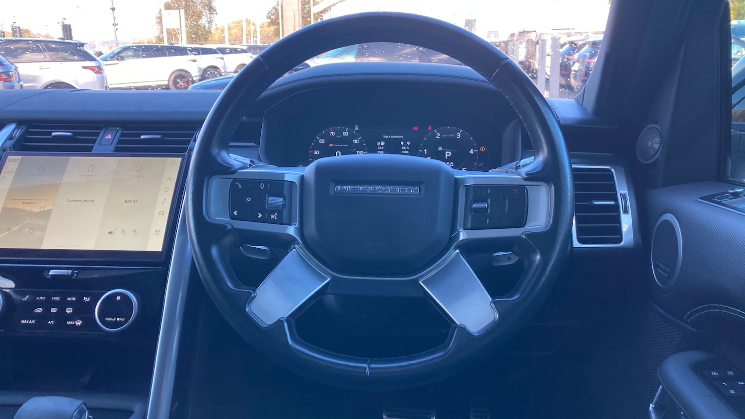 Used Land Rover Discovery 2021 for sale - 76384907: Photo 15