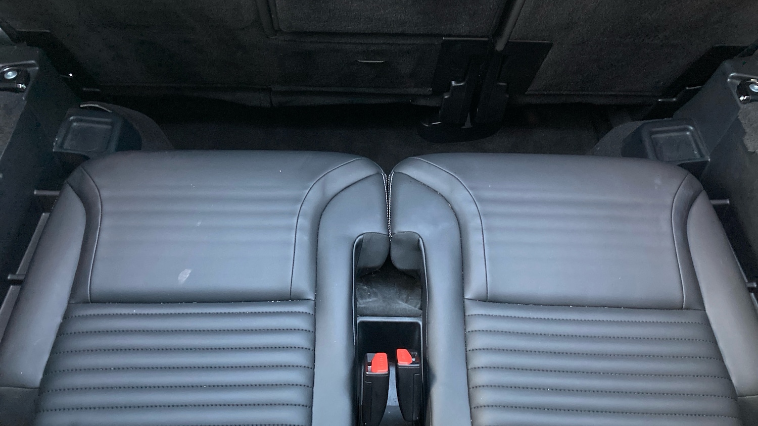 Used Land Rover Discovery 2021 for sale - 76384907: Photo 25